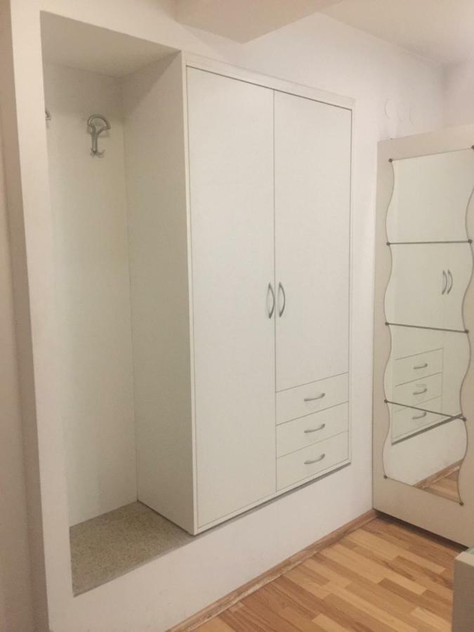 Apartment Red Square Λιουμπλιάνα Εξωτερικό φωτογραφία
